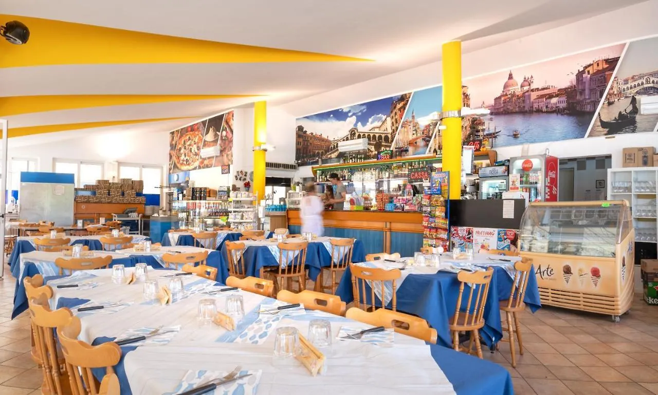 Camping Atlanta & Mediterraneo Family Village Sottomarina Campsite