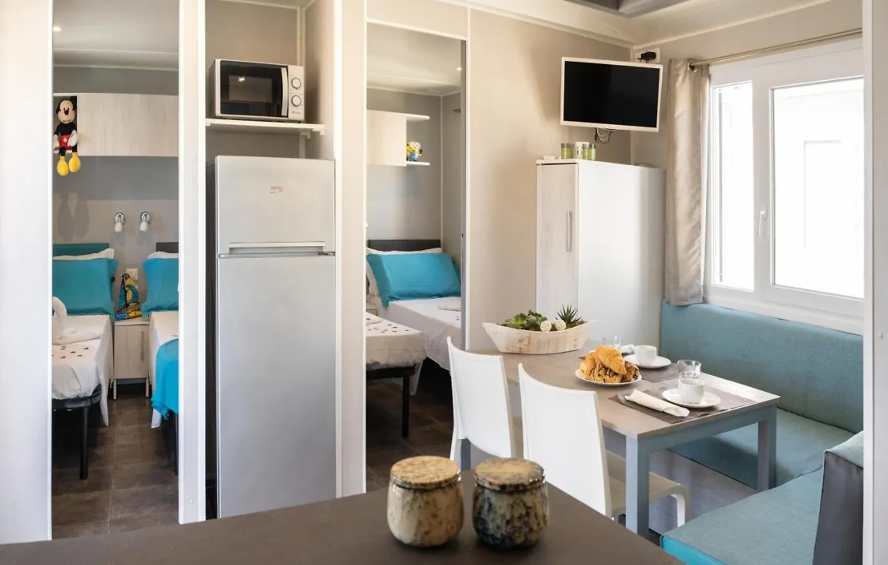 Camping Atlanta & Mediterraneo Family Village Sottomarina 3*,  Italien